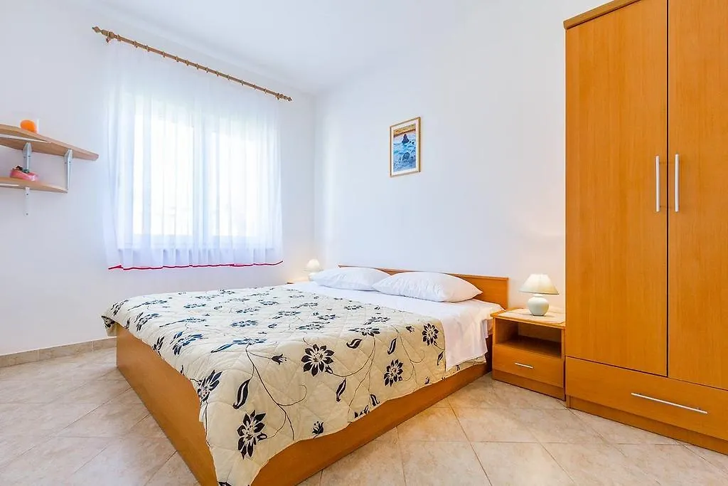 Apartments Cukon Medulin 0*,  Kroatien