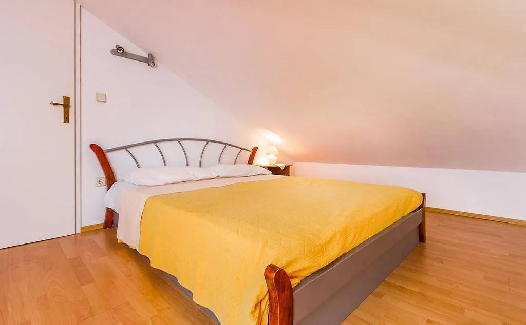 Apartments Cukon Medulin