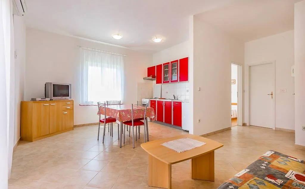 Apartments Cukon Medulin